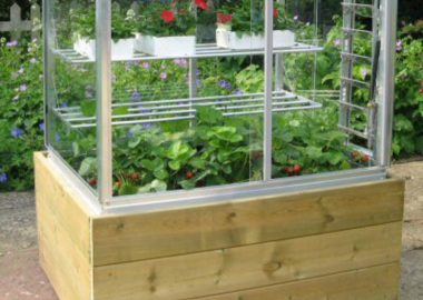 5ft Freestanding Raised Base with slats