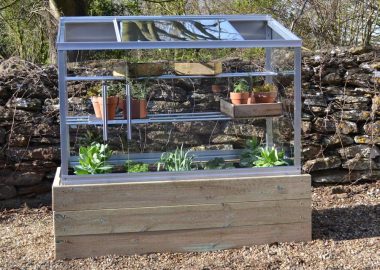 2ft x 4ft Raised Base with solid staging