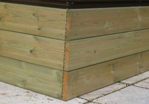 Value Lean to Raised Base with Slats