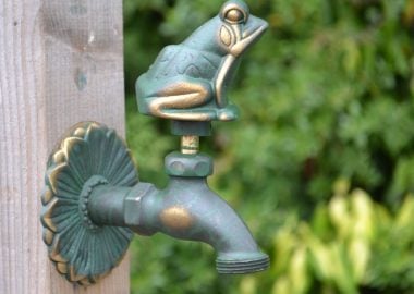 Frog ornamental garden tap (green)