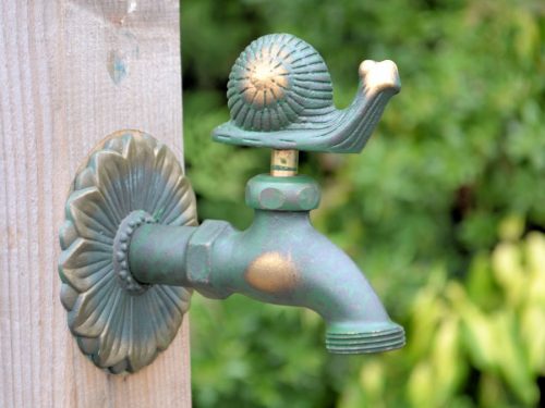 snail ornamental garden tap