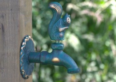 Squirrel ornamental garden tap (green)