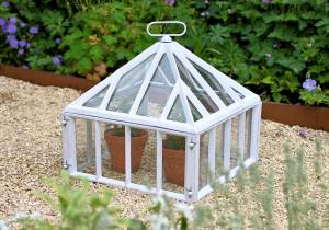 18″ Cast Iron Garden Cloche