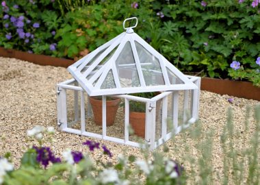 18″ Cast Iron Garden Cloche
