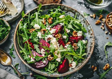 A Guide to Growing Salad Leaves in a Greenhouse