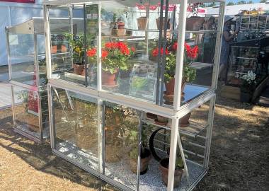 Powder coated Exbury 5′ classic growhouse with auto louvre