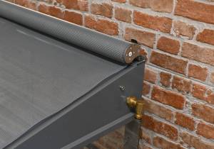 Roller shade for mini greenhouse