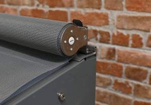 Roller shade for mini greenhouse