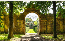 RHS Badminton Flower Show